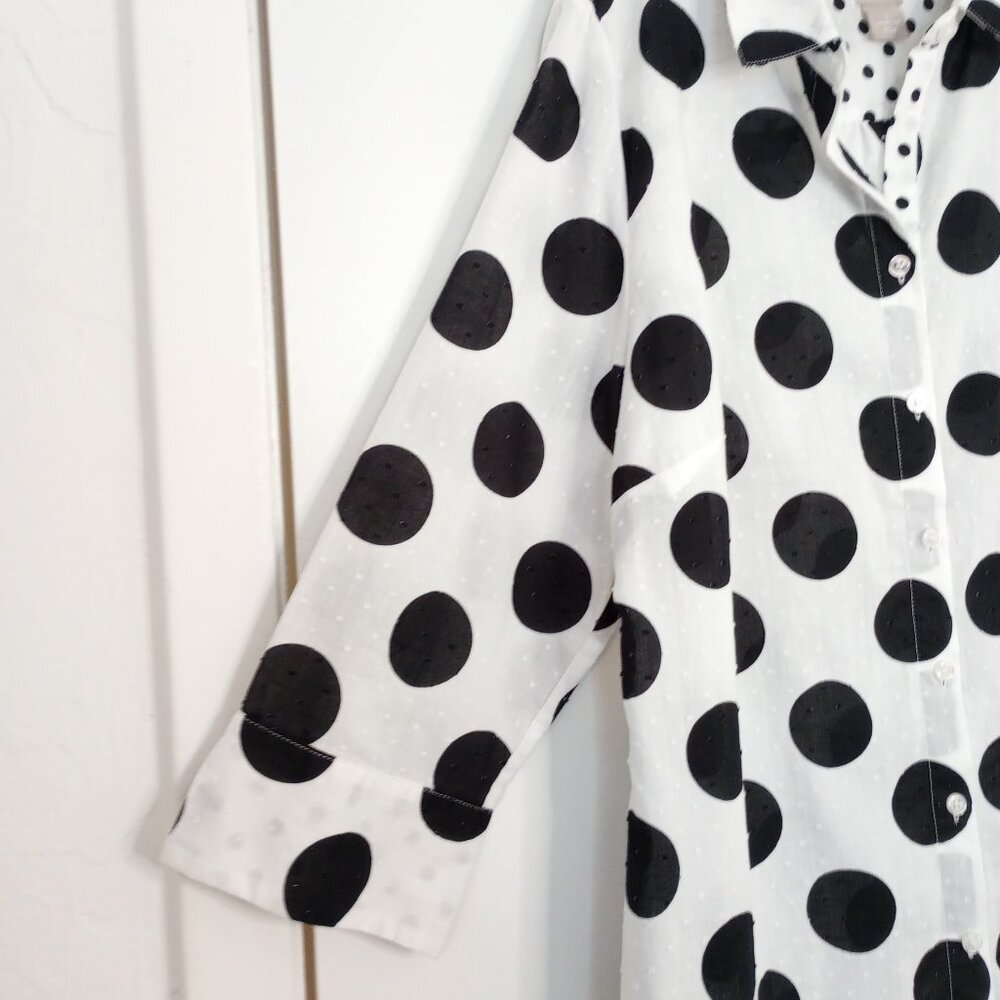 Chico's Black & White Polka Dot Cotton Swiss Dot Button Front Blouse Sz 1 - Picture 5 of 11